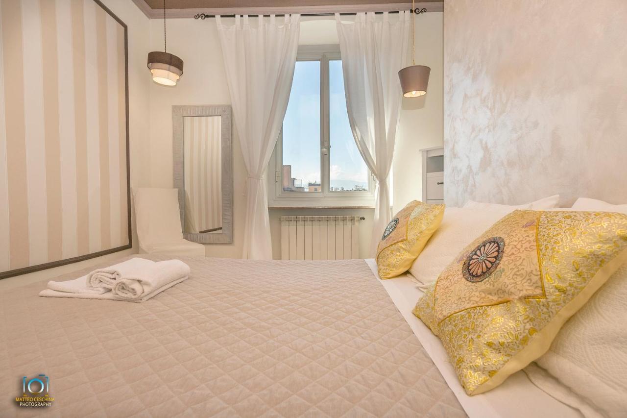 Homes In Genoa - Young Apartment Bagian luar foto