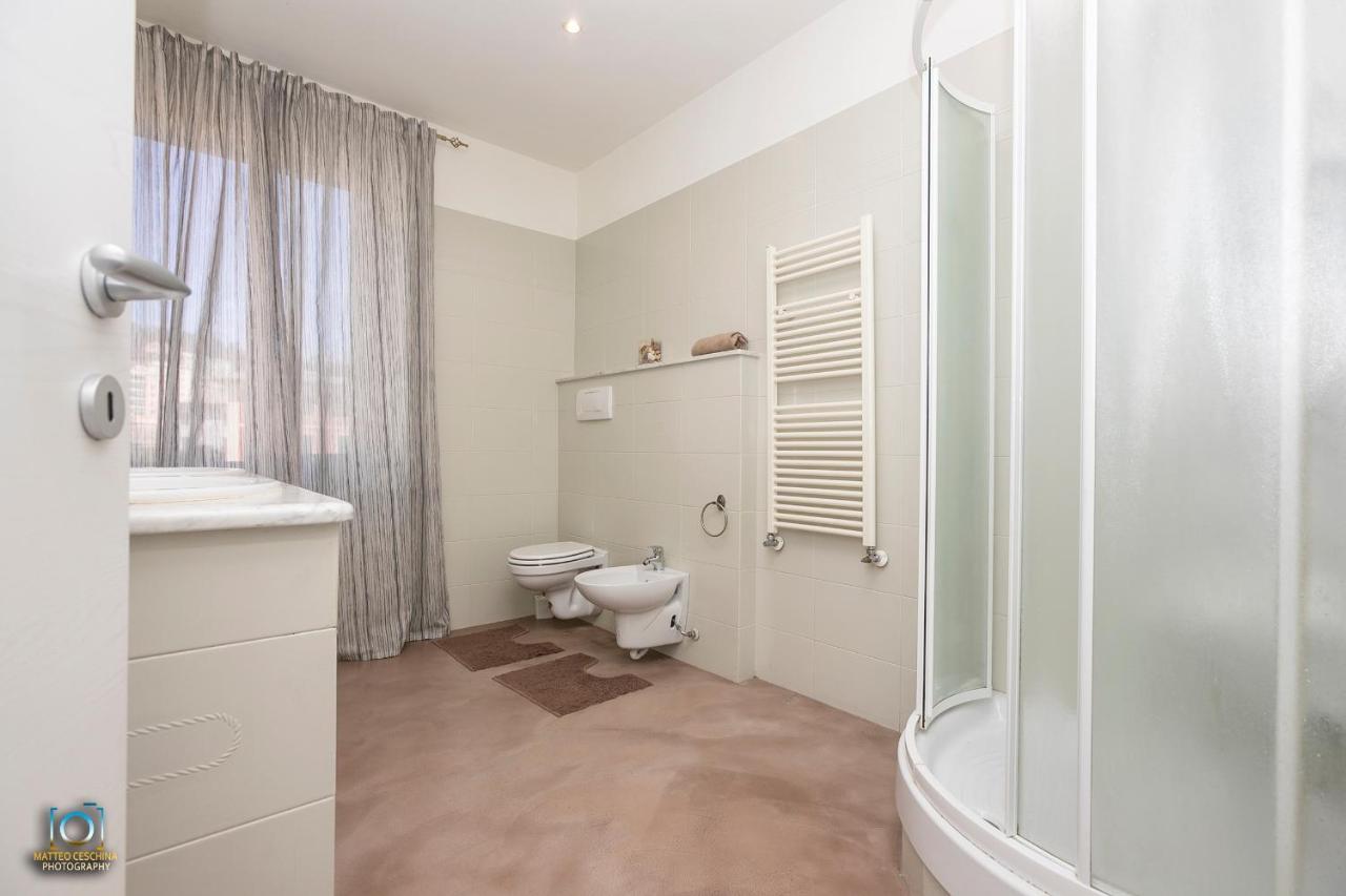 Homes In Genoa - Young Apartment Bagian luar foto